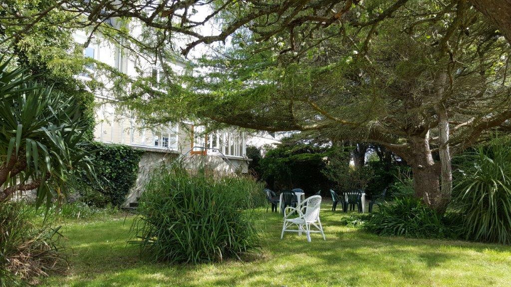 Hotel D'Angleterre Роскоф Екстериор снимка